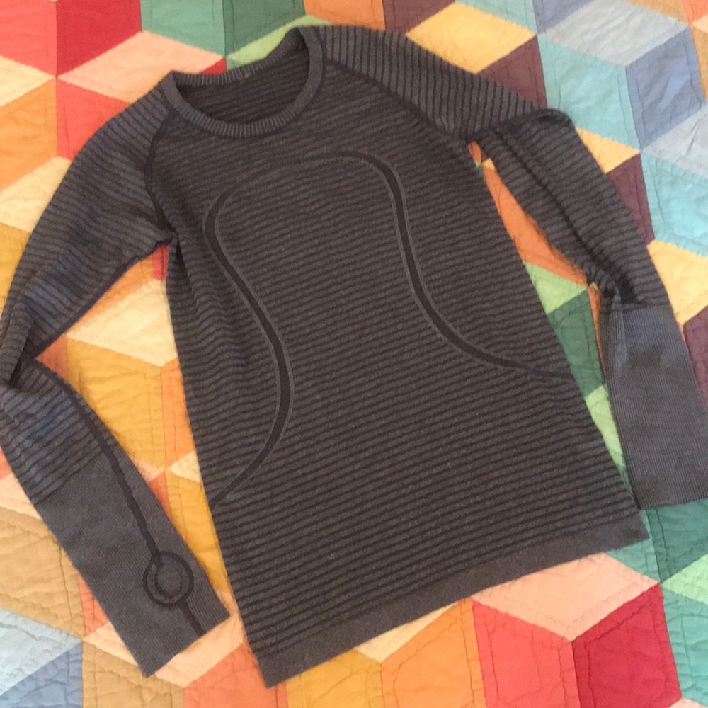 Lululemon Swiftly Long Sleeve Size 6